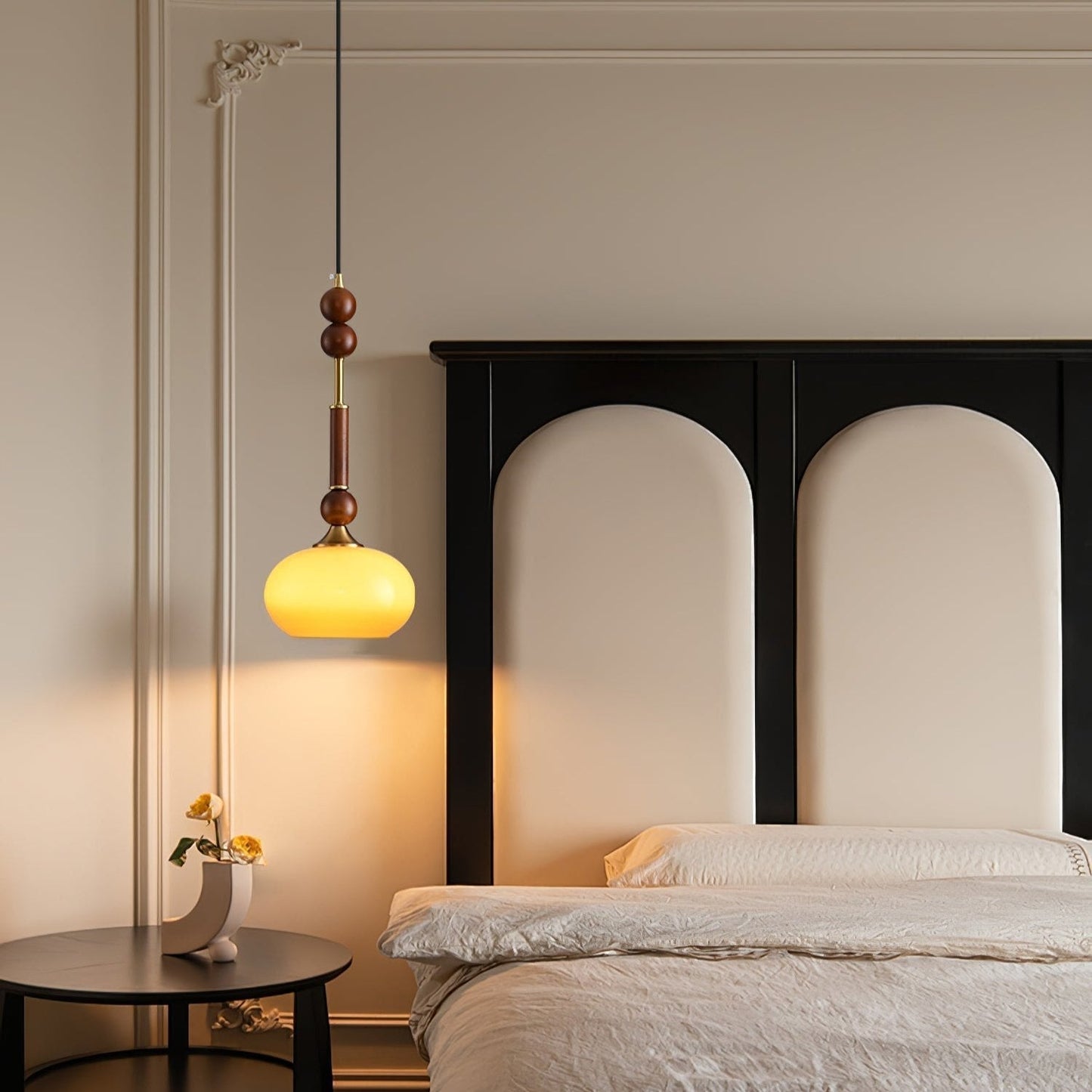 Roma – Klassisk Pendellampe i Elegant Design til Spisestue, Køkken og Stue
