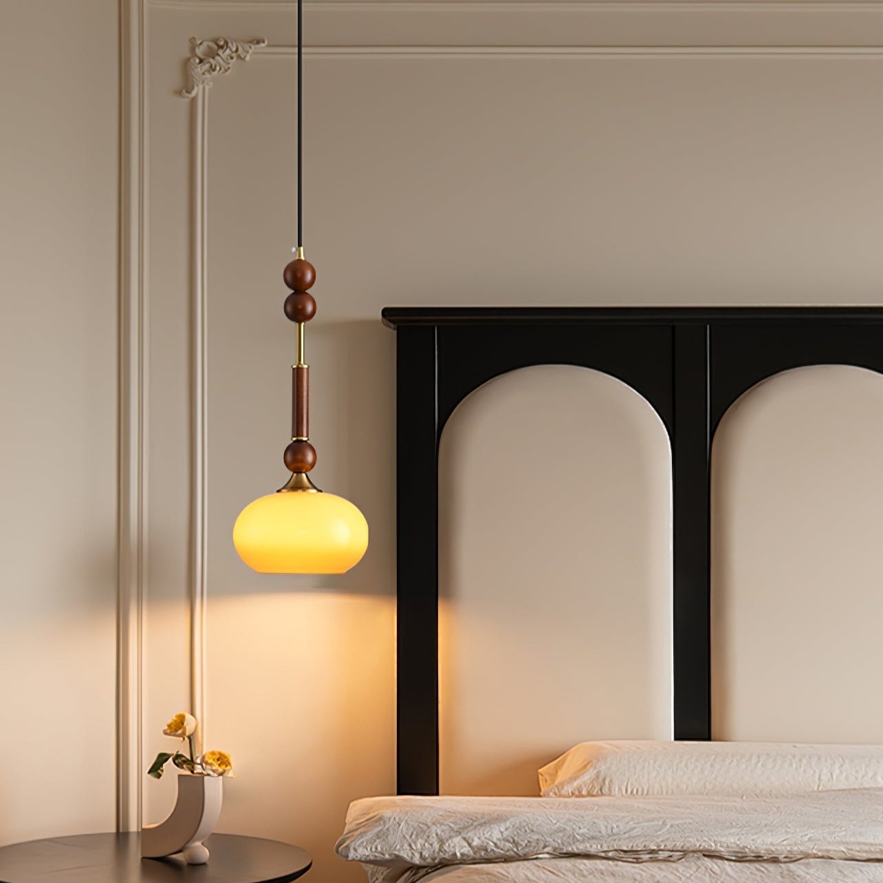 Roma – Klassisk Pendellampe i Elegant Design til Spisestue, Køkken og Stue