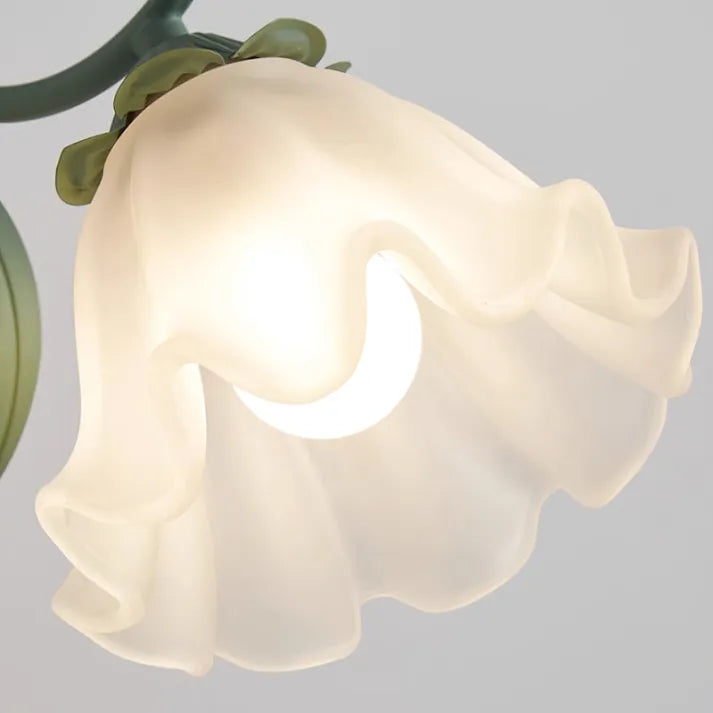 LilyBell Glow – Elegant Væglampe i Liljekonvaldesign til Romantisk og Naturlig Indretning