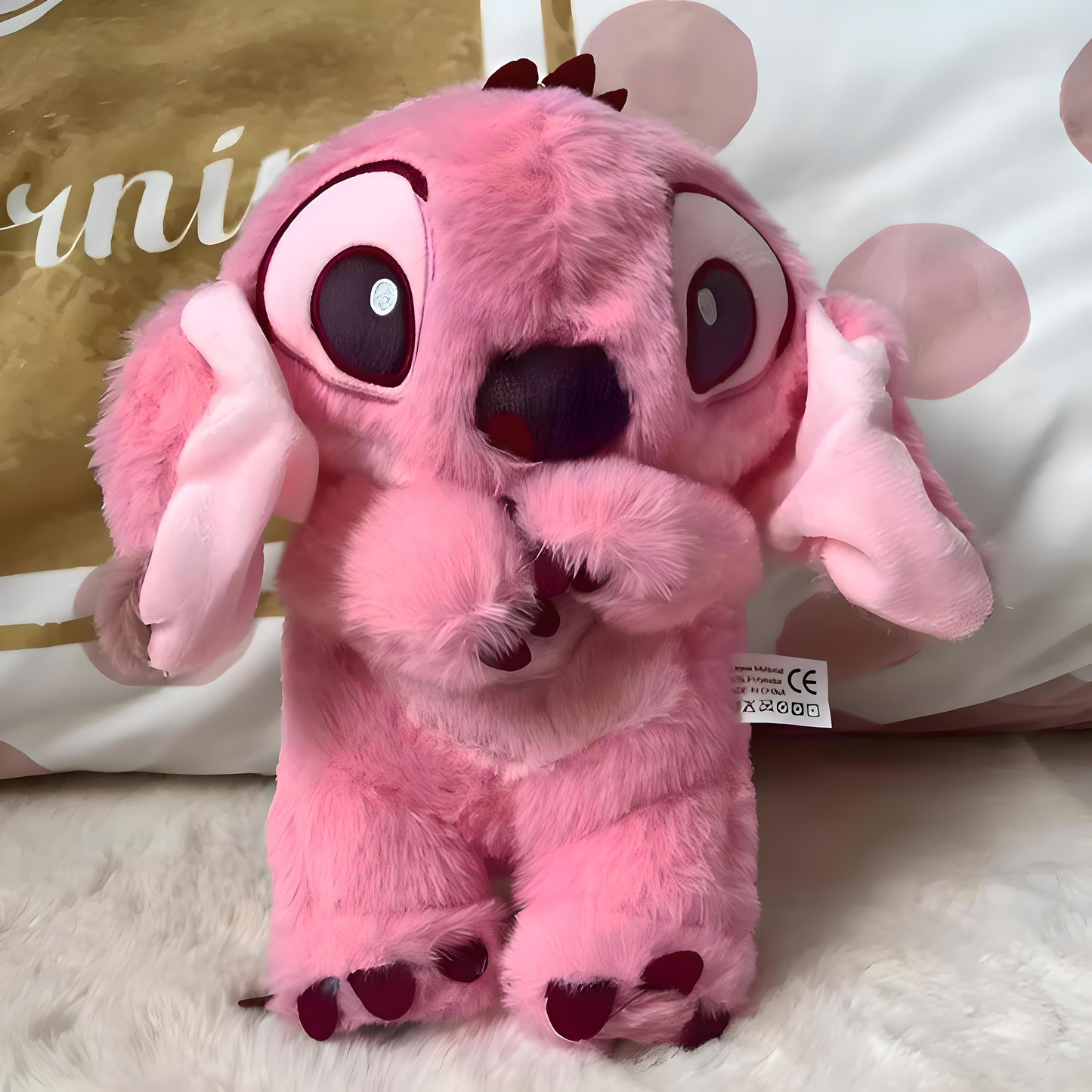 Cuddle Stitch – Beroligende Krammebamse med Rolig Vejrtrækning og Blide Melodier