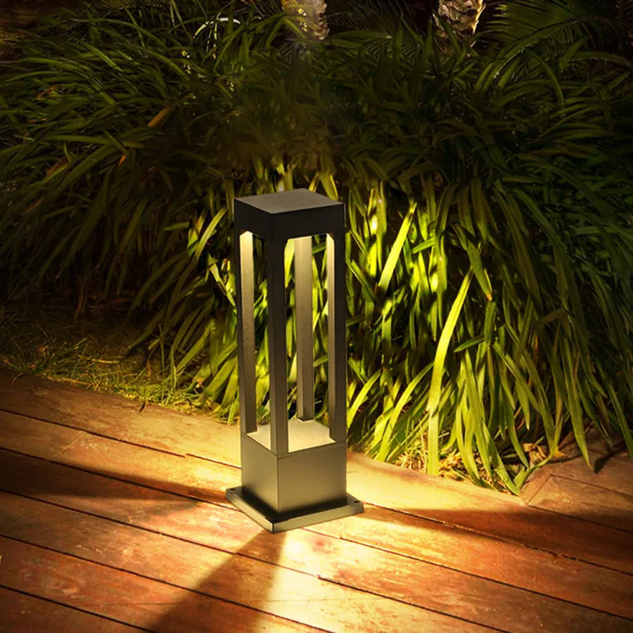 Nimbus PathLight – Elegant Udendørs Stibelysning til Have, Terrasse og Indkørsel