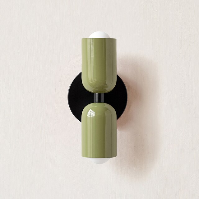 Elegant Creme LED Væglampe – Dobbelt Lys, Energiebesparende
