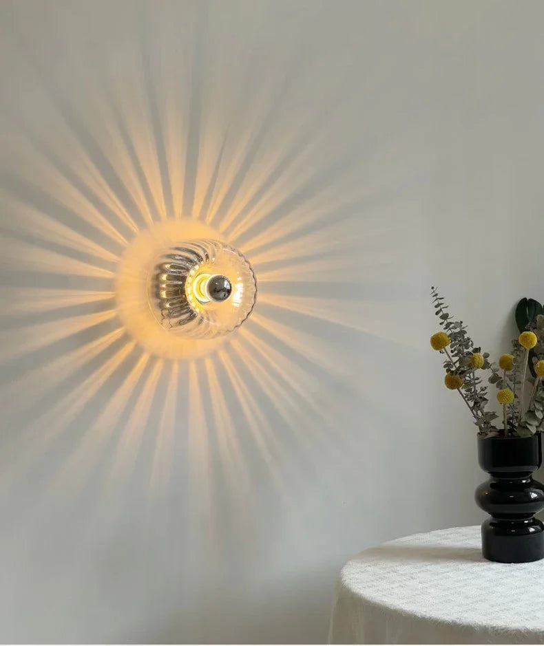 NordicBauhaus Glow – Elegant Væglampe i Skandinavisk Bauhaus-design til Moderne Indretning