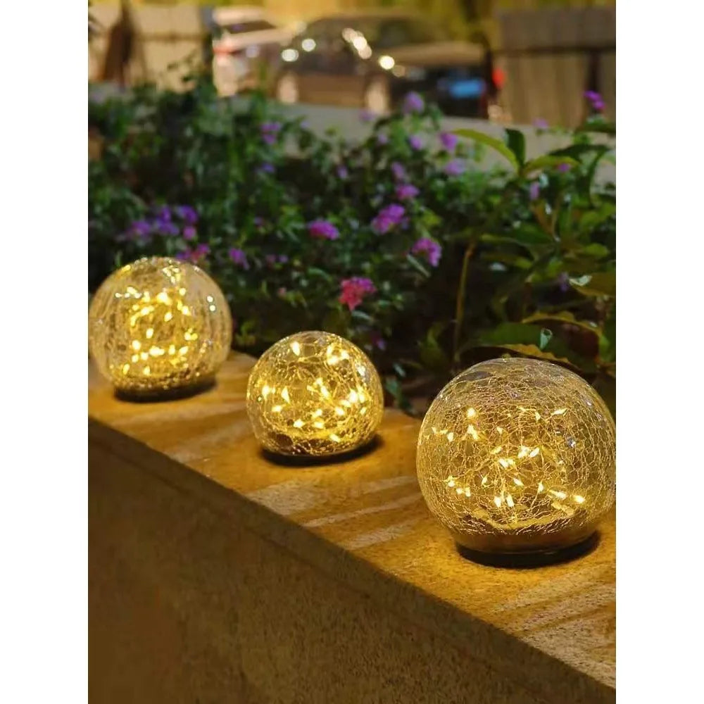 SparkleSphere Lampe – Magisk Solcelledrevet Havelampe