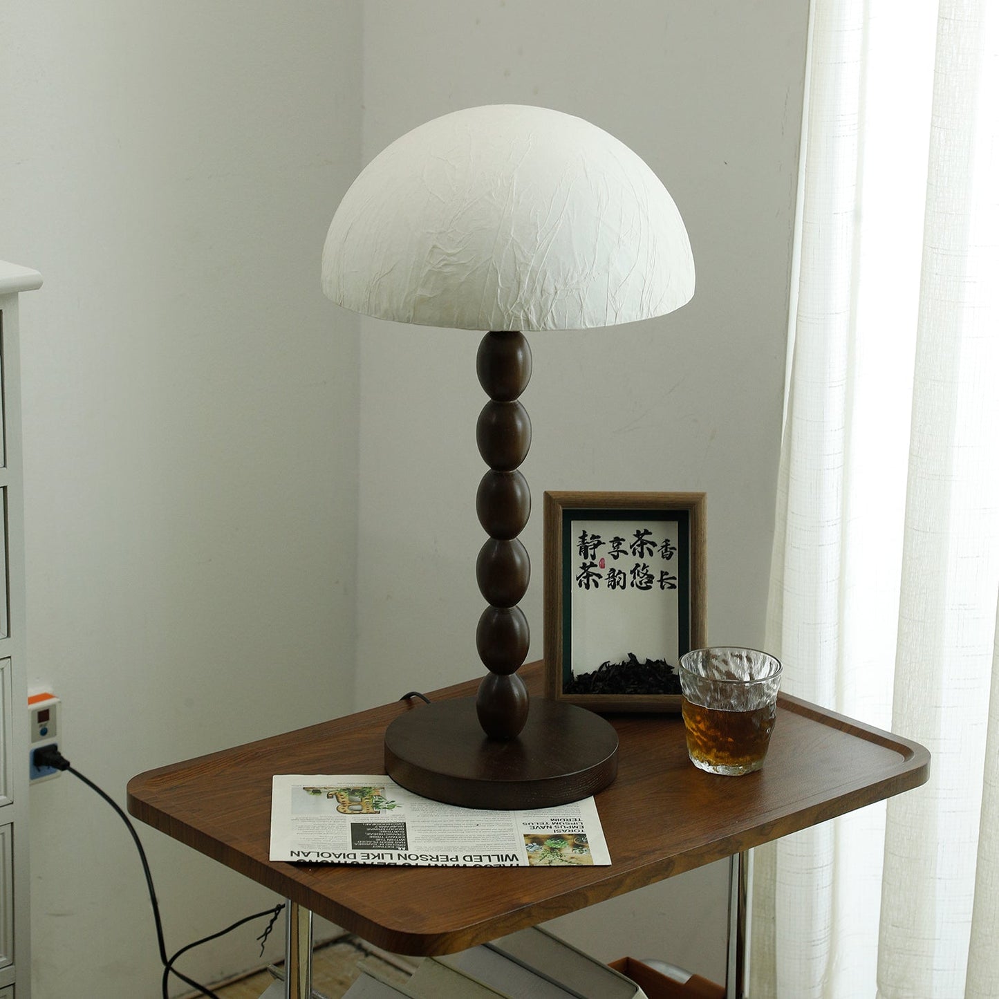 Satori bordlampe med papirskærm – Elegant moderne lampe til stue, soveværelse og kontor