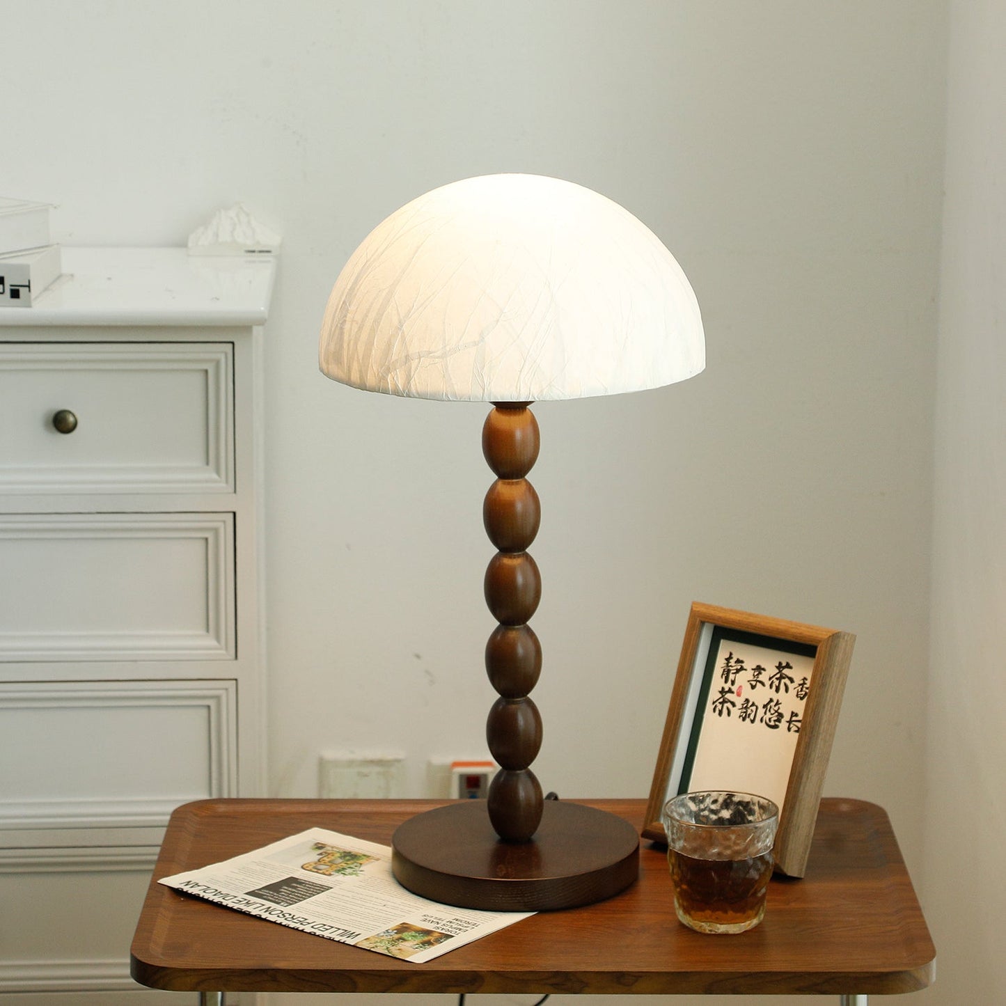 Satori bordlampe med papirskærm – Elegant moderne lampe til stue, soveværelse og kontor