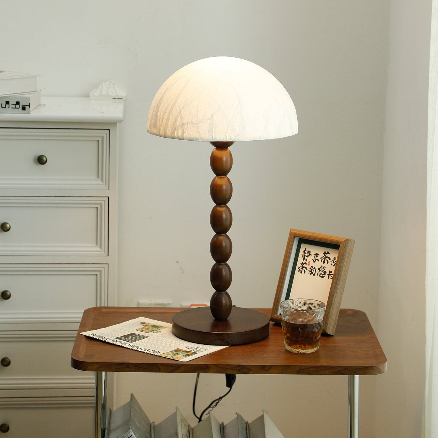 Satori bordlampe med papirskærm – Elegant moderne lampe til stue, soveværelse og kontor
