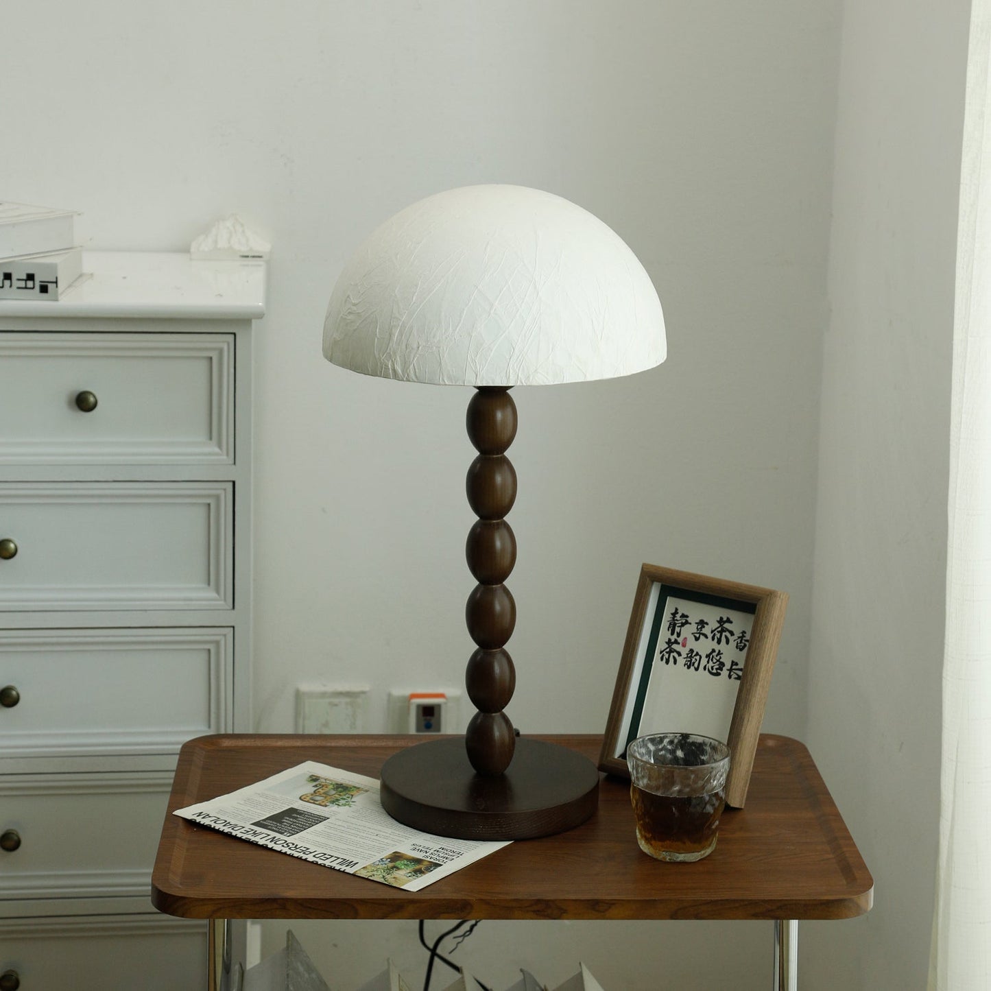 Satori bordlampe med papirskærm – Elegant moderne lampe til stue, soveværelse og kontor