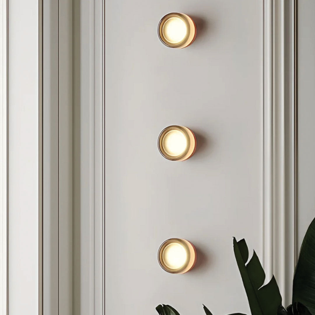 Dimple Glow – Elegant Væglampe i Unikt Sconce-design til Moderne og Klassisk Indretning