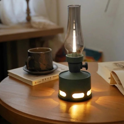 VintageGlow – LED Lanterne i Retro Design til Hygge og Udendørs Stemning