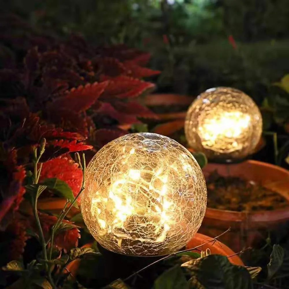 SparkleSphere Lampe – Magisk Solcelledrevet Havelampe
