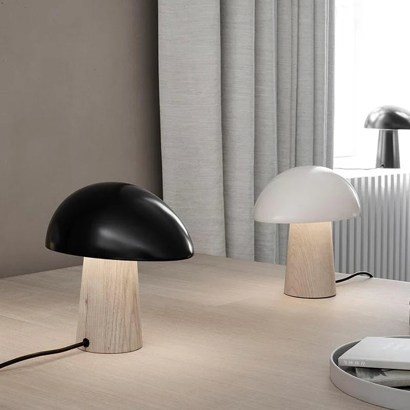 Juno – Eksklusiv Bordlampe Kollektion i Moderne Design til Stue, Soveværelse og Kontor