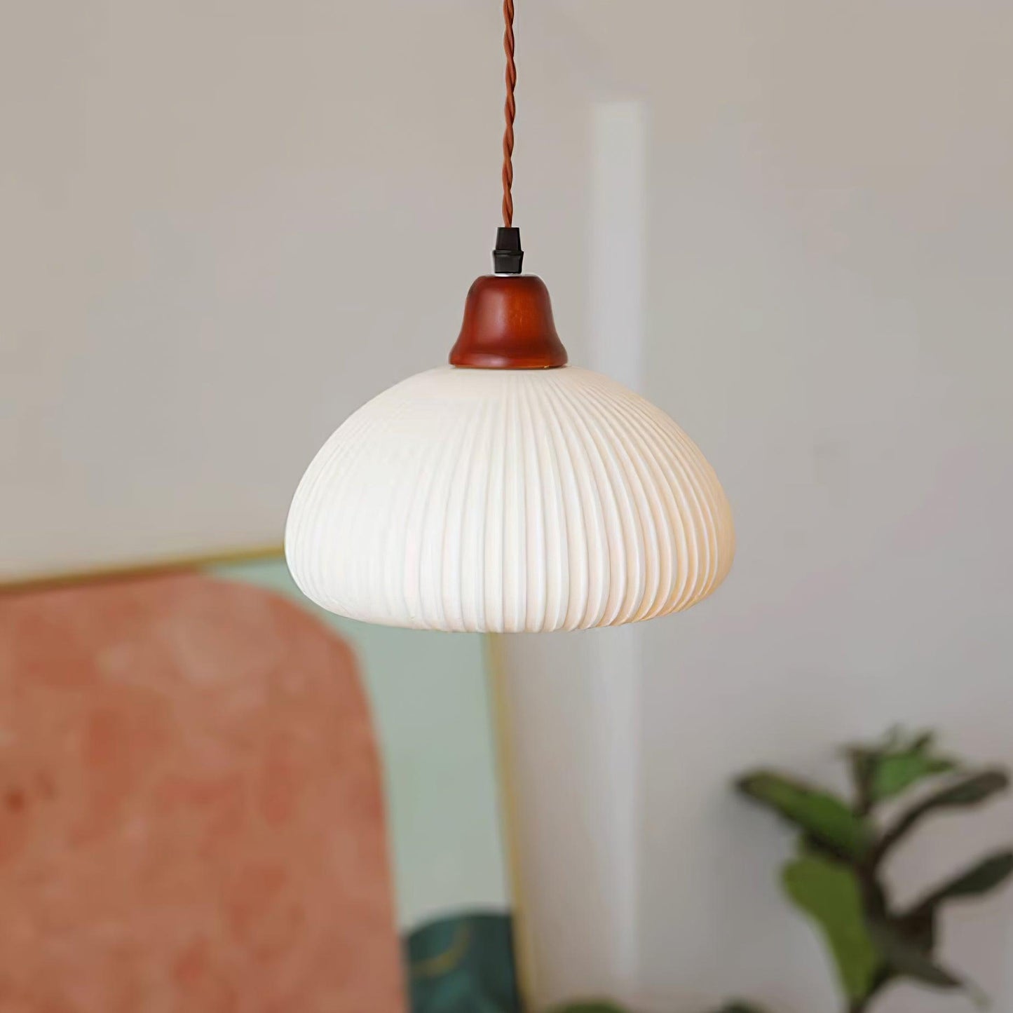 Sidra – Elegant Keramisk Pendellampe i Moderne Nordisk Design til Spisestue og Stue