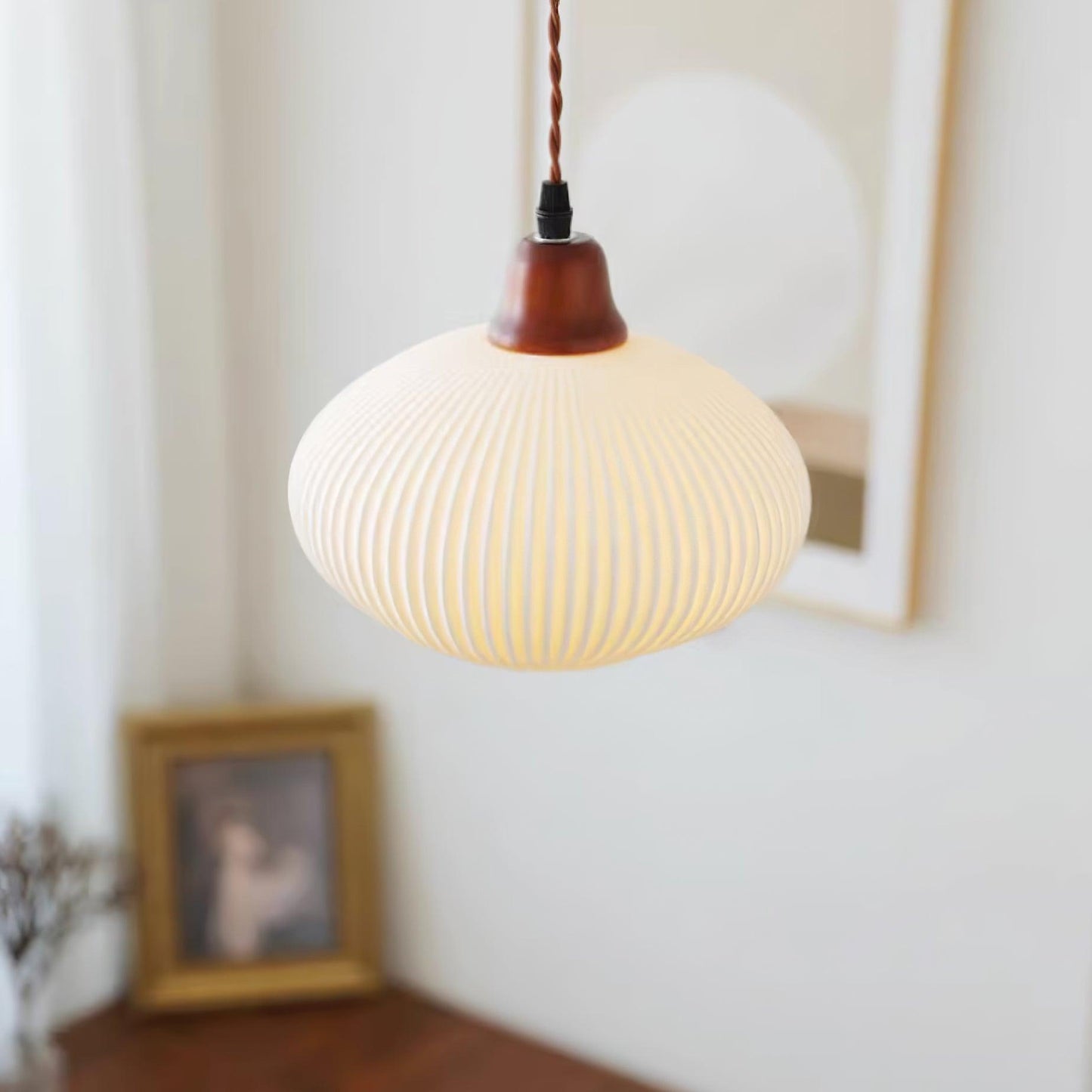 Sidra – Elegant Keramisk Pendellampe i Moderne Nordisk Design til Spisestue og Stue