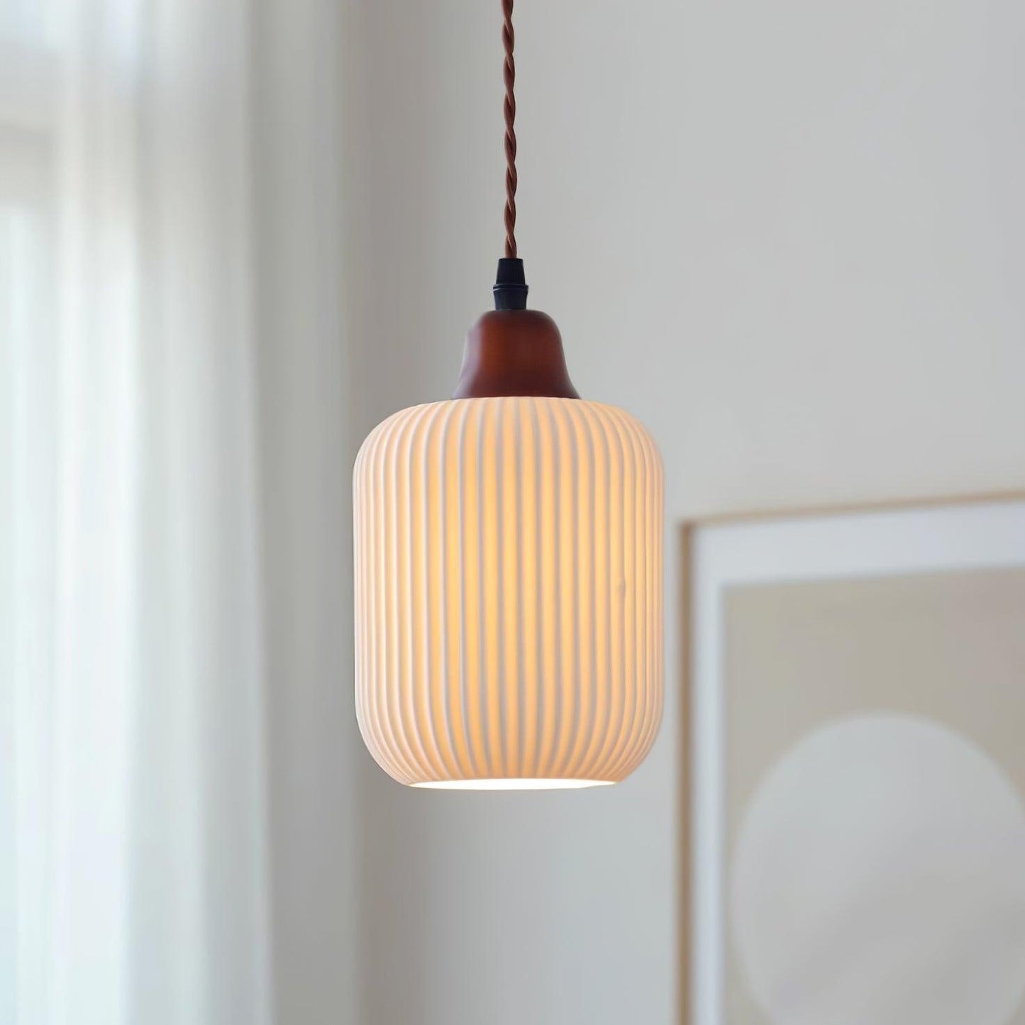 Sidra – Elegant Keramisk Pendellampe i Moderne Nordisk Design til Spisestue og Stue