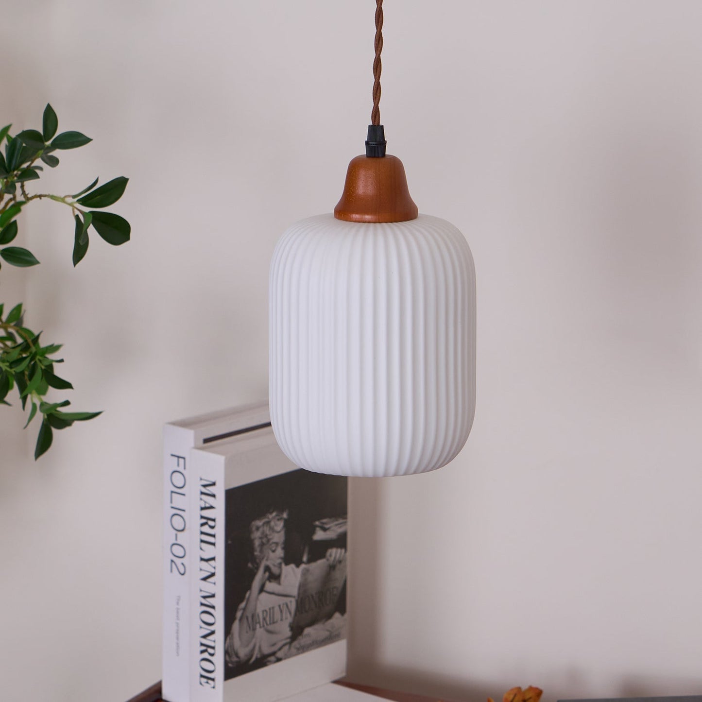 Sidra – Elegant Keramisk Pendellampe i Moderne Nordisk Design til Spisestue og Stue