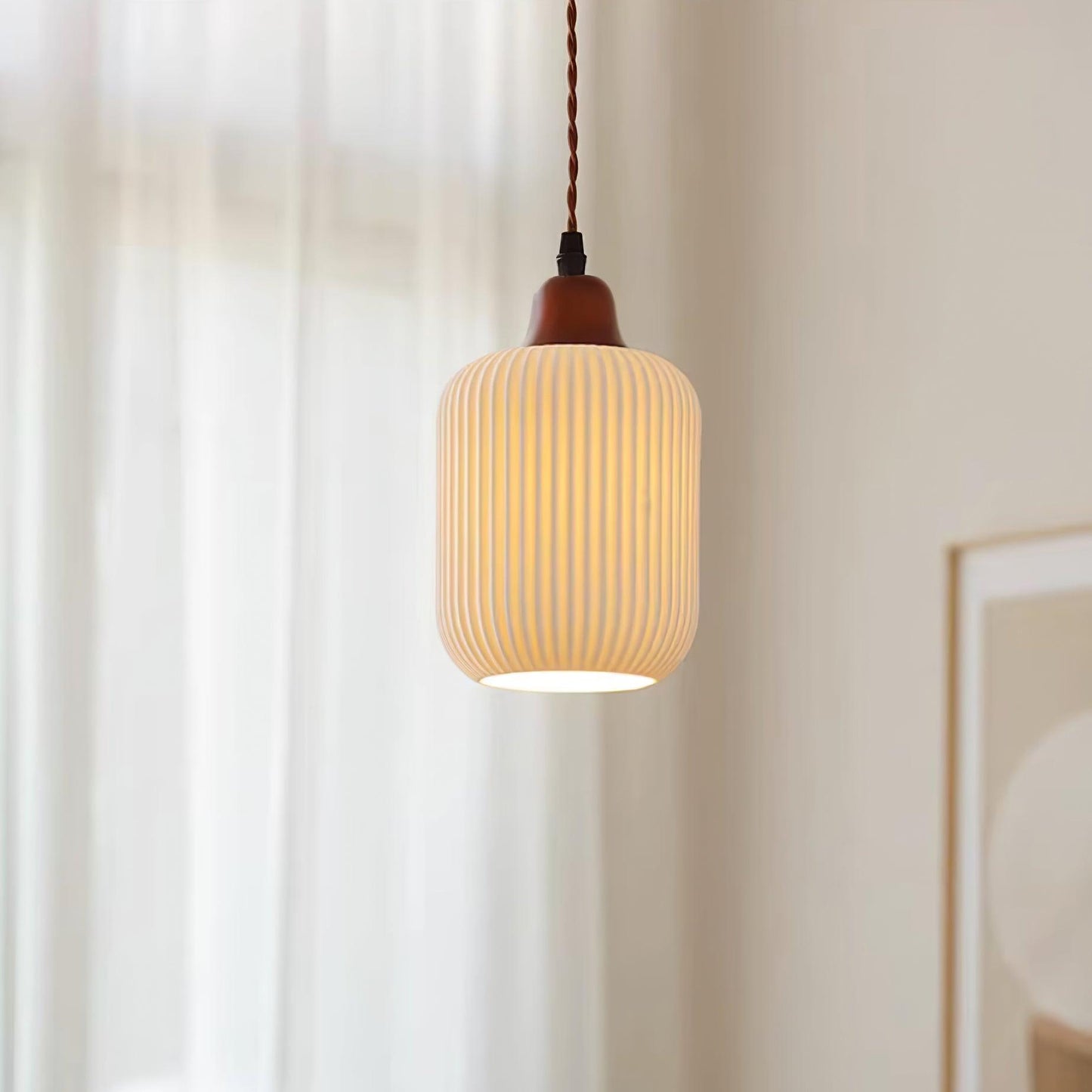 Sidra – Elegant Keramisk Pendellampe i Moderne Nordisk Design til Spisestue og Stue