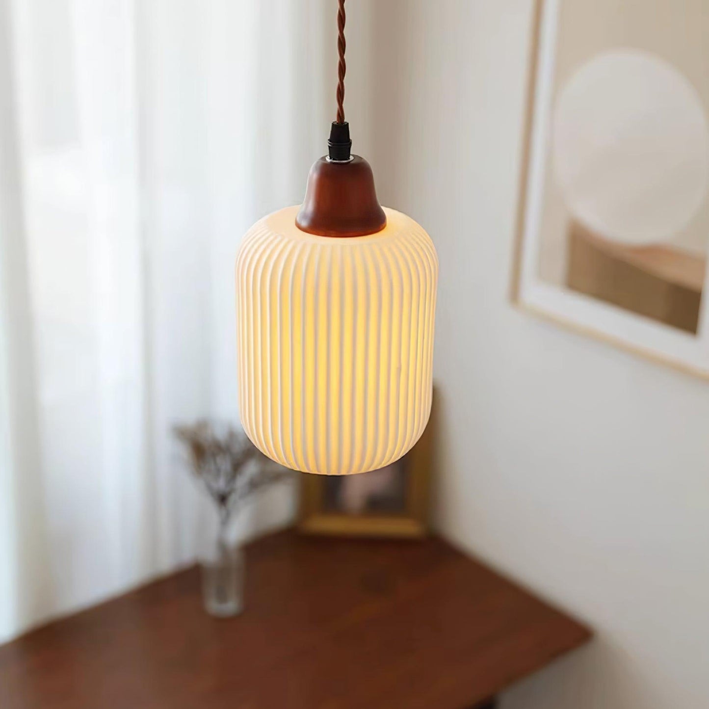 Sidra – Elegant Keramisk Pendellampe i Moderne Nordisk Design til Spisestue og Stue