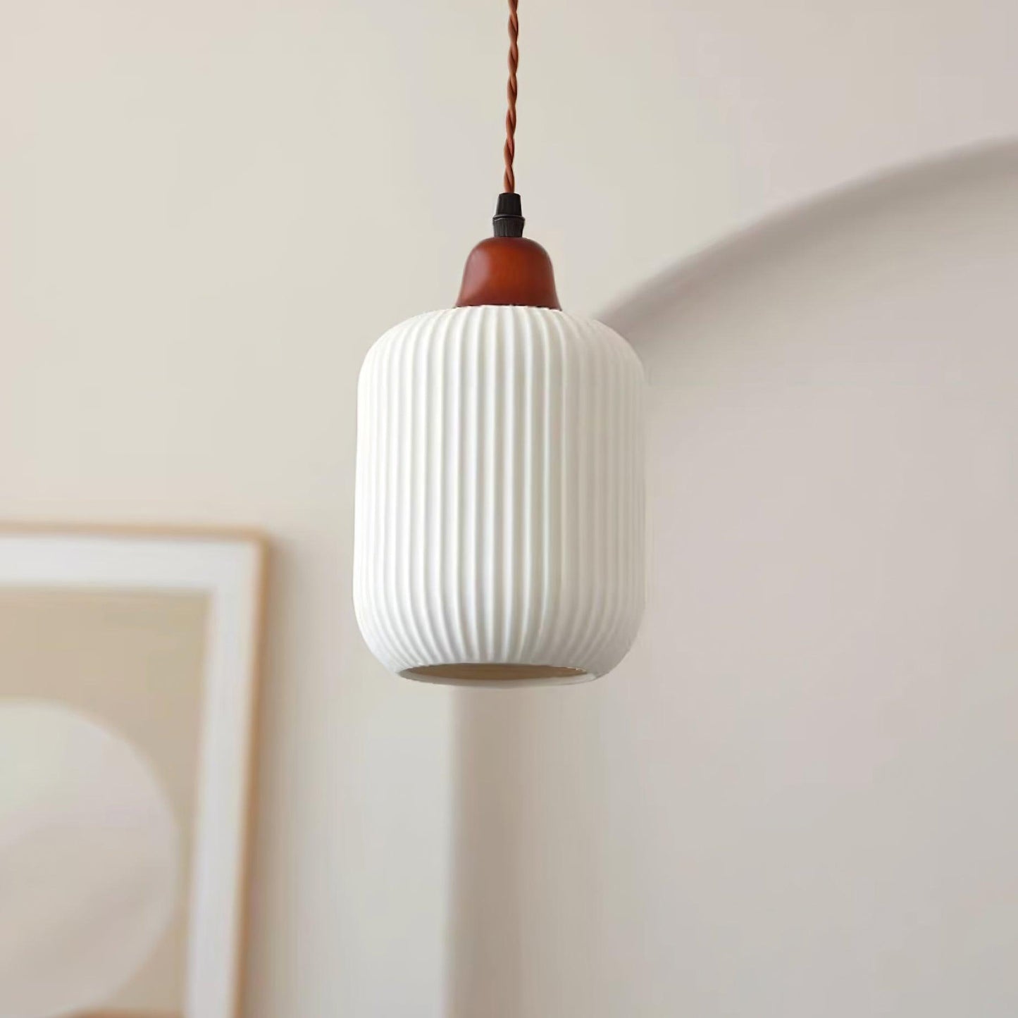 Sidra – Elegant Keramisk Pendellampe i Moderne Nordisk Design til Spisestue og Stue