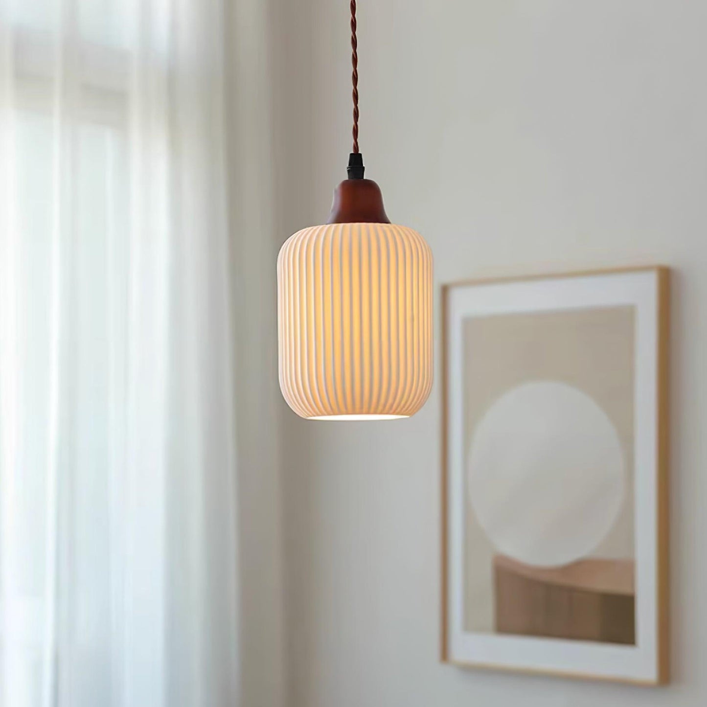Sidra – Elegant Keramisk Pendellampe i Moderne Nordisk Design til Spisestue og Stue