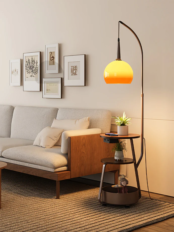 Bauhaus – Moderne Natbordslampe i Klassisk Bauhaus Design til Soveværelset