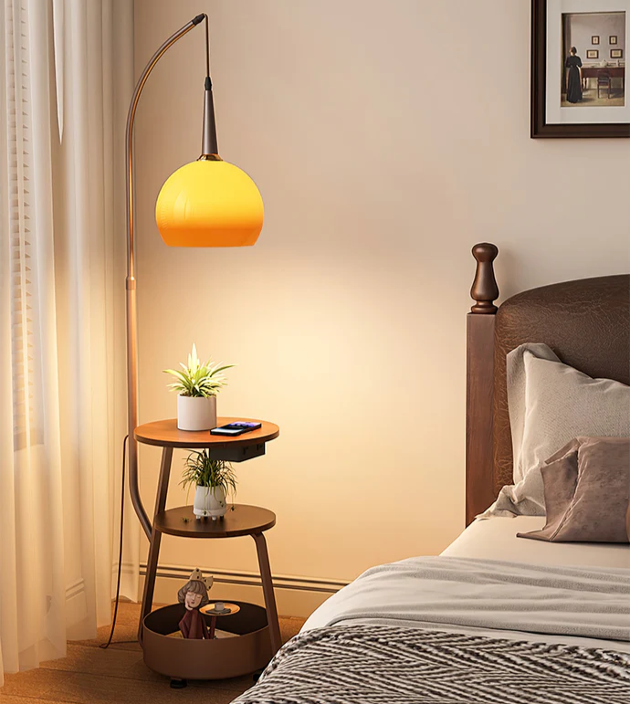 Bauhaus – Moderne Natbordslampe i Klassisk Bauhaus Design til Soveværelset
