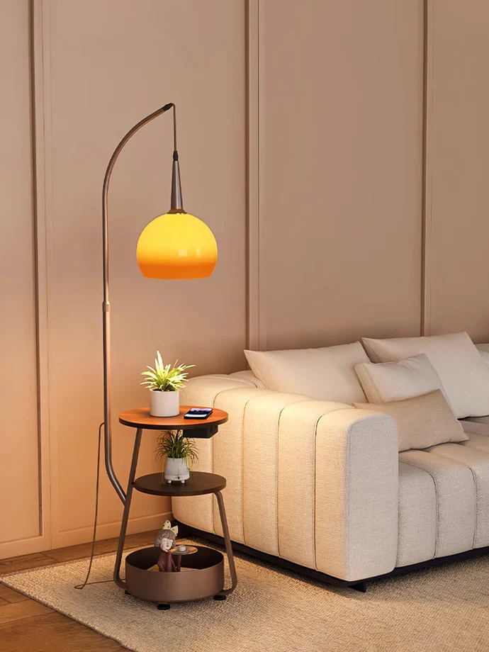 Bauhaus – Moderne Natbordslampe i Klassisk Bauhaus Design til Soveværelset