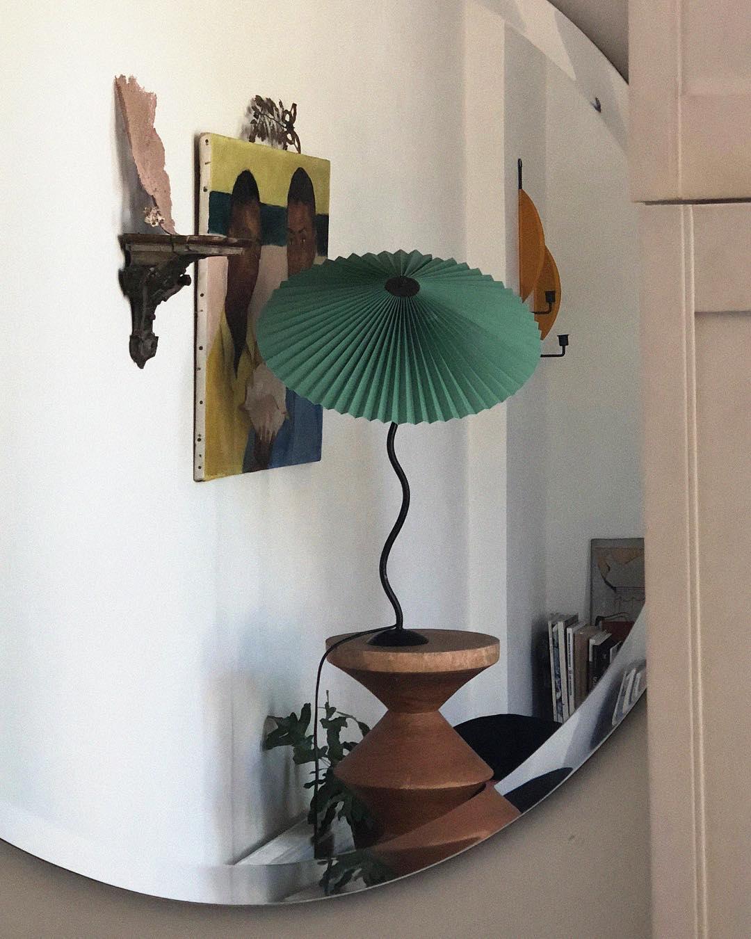 Squiggle bordlampe – Moderne stilfuld lampe til stue, soveværelse og kontor
