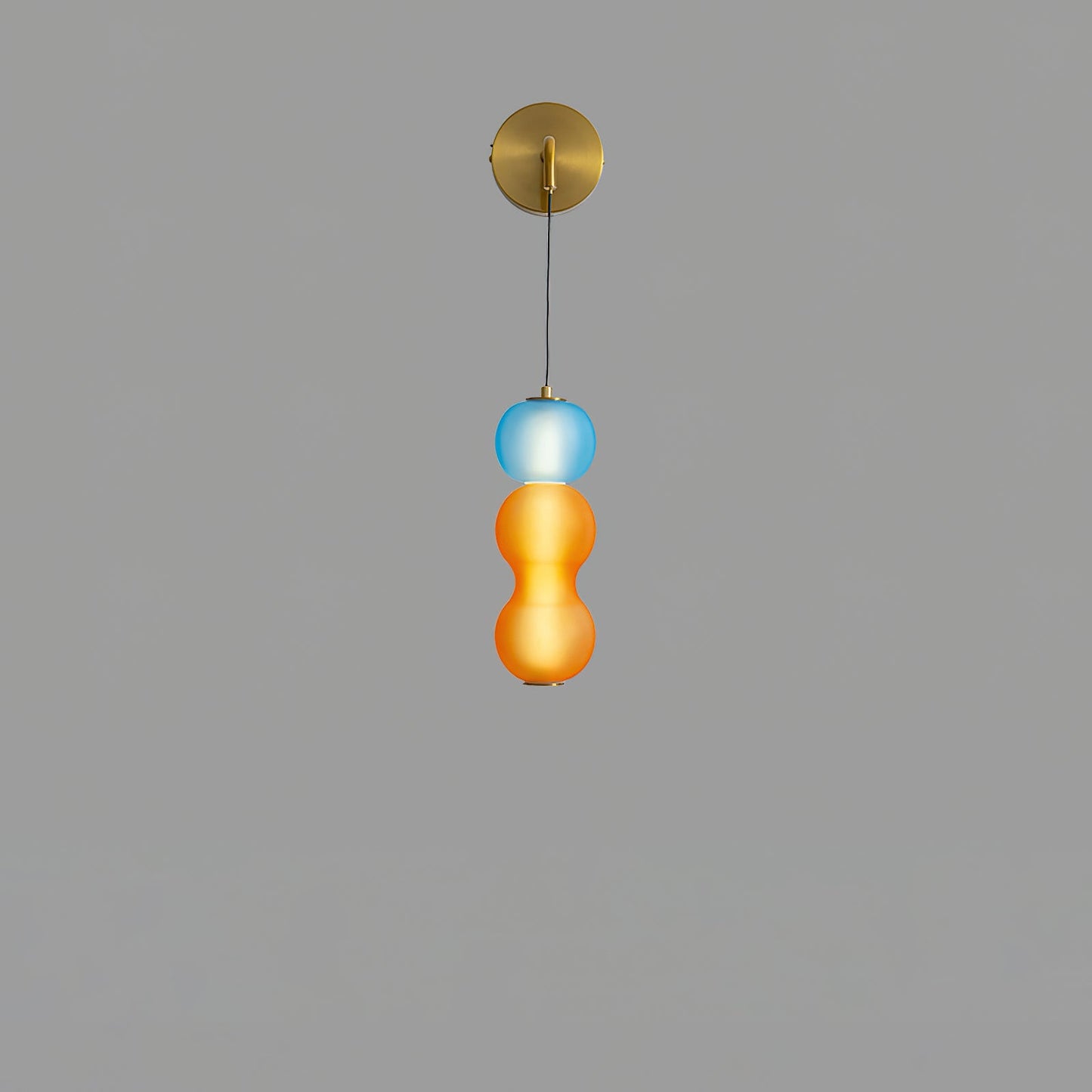 Surge Glow – Elegant Wall Sconce Væglampe til Moderne og Klassisk Indretning