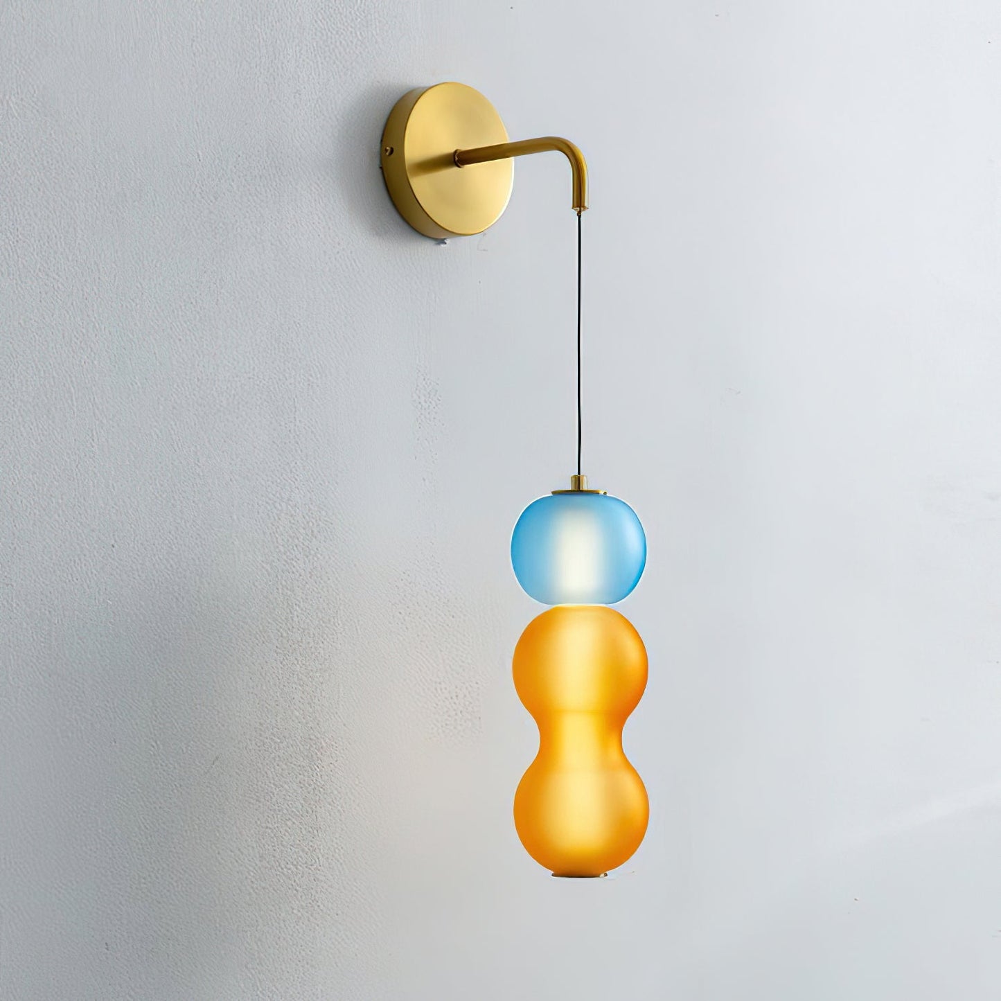 Surge Glow – Elegant Wall Sconce Væglampe til Moderne og Klassisk Indretning
