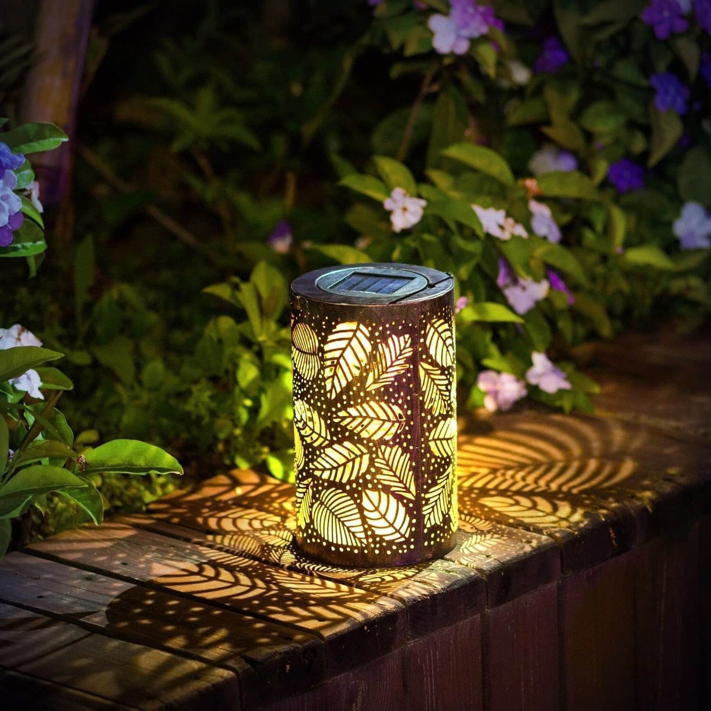 LeafGlow Lantern – Dekorativ Lanterne med Lysende Blade til Stemningsfuld Udendørs- og Indendørsbelysning