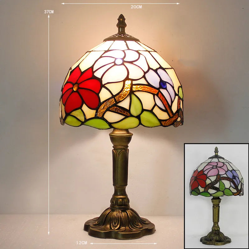Luminara Éclat – Tiffany Bordlampe i Klassisk Håndlavet Glasdesign til Skrivebord og Stue