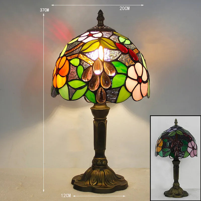 Luminara Éclat – Tiffany Bordlampe i Klassisk Håndlavet Glasdesign til Skrivebord og Stue