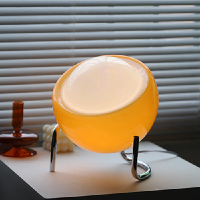 Bauhaus Retro – Unik Indendørs Bordlampe i Middelalderligt Design