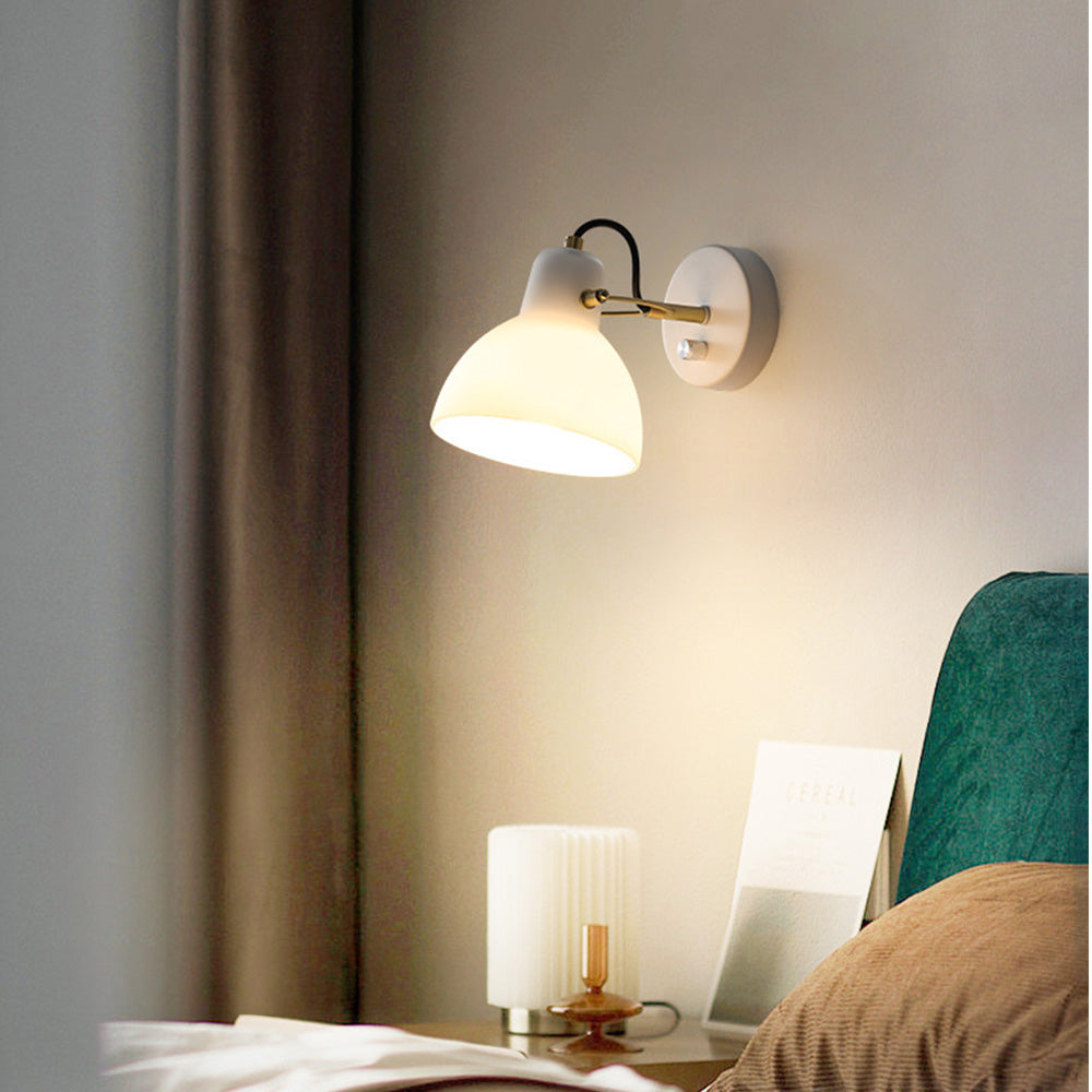 EssenceGlow - Minimalistisk hvid væglampe i glas