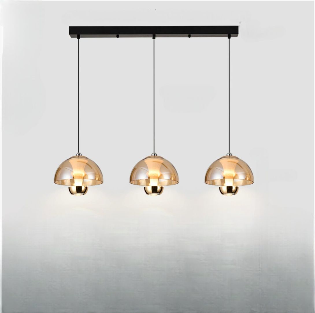 ScandiLight – Nordisk Køkkenpendel med 3 Lys i Moderne og Elegant Design