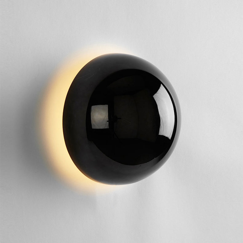 BauhausMedieval Glow – Unik Væglampe i Kombination af Bauhaus og Middelalderligt Design til Karakterfuld Indretning