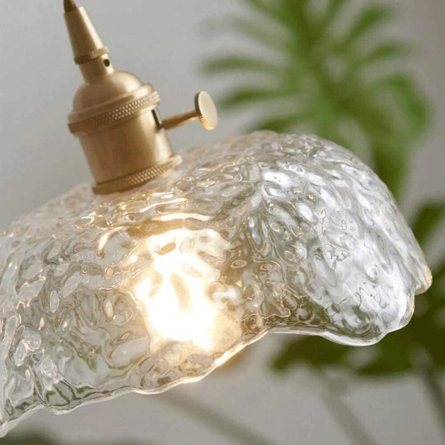 Uregelmæssig pendel i messingglas – Moderne elegant hængelampe til stue, køkken og spisestue