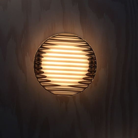 LumiFlex LED – Moderne Væglampe til Fleksibel Indendørs og Udendørs Belysning