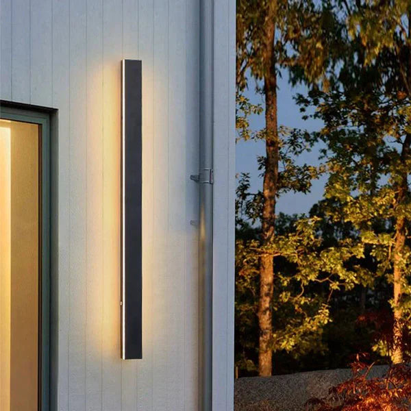 Edge Glow – Moderne LED Væglamper i Elegant Design til Indendørs og Udendørs Belysning