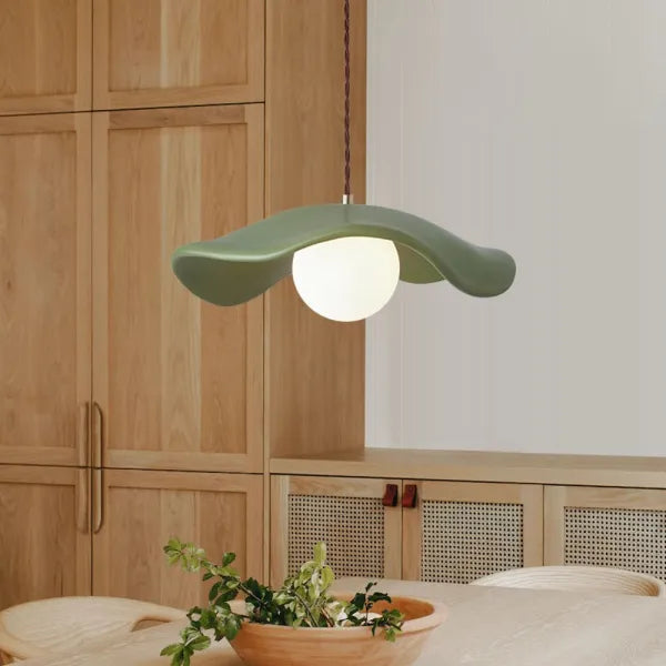 Lotusblad Loftslampe – Bring Naturlig Elegance ind i dit Spiseområde