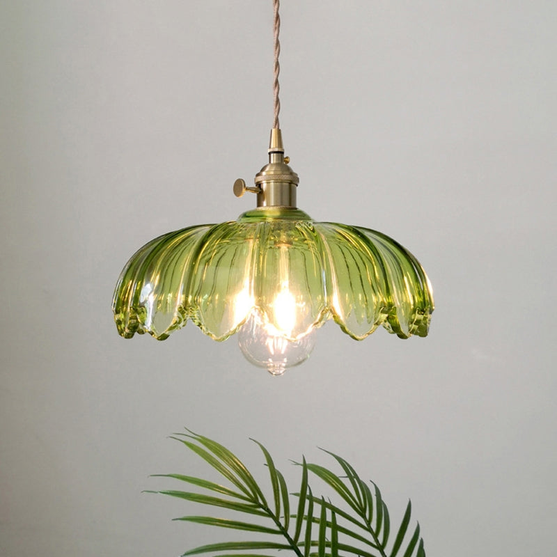 FloraGlaze Vintage – Hængelampe med Glaseret Blomsterdesign i Klassisk Retrostil