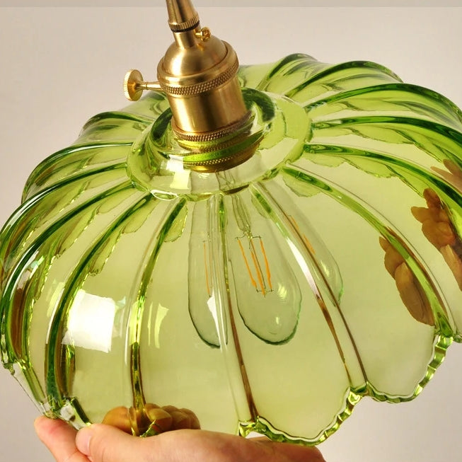 FloraGlaze Vintage – Hængelampe med Glaseret Blomsterdesign i Klassisk Retrostil