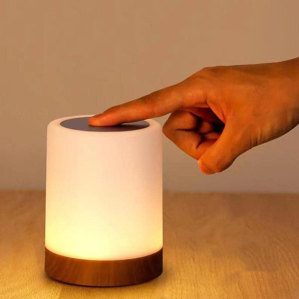 Halina – Elegant Bordlampe i Moderne Design til Stue, Kontor og Soveværelse