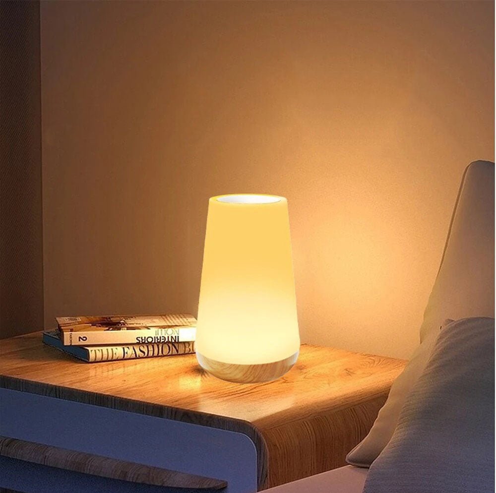 Halina – Elegant Bordlampe i Moderne Design til Stue, Kontor og Soveværelse