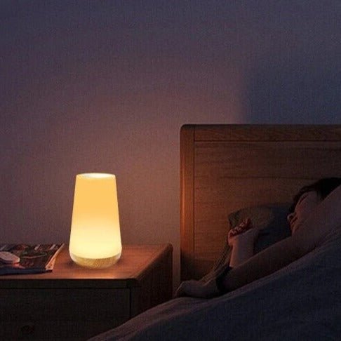 Halina – Elegant Bordlampe i Moderne Design til Stue, Kontor og Soveværelse