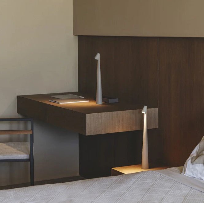 LuminaVista – Elegant Bærbar Bordlampe med Indbygget Batteri til Hygge og Fleksibel Belysning