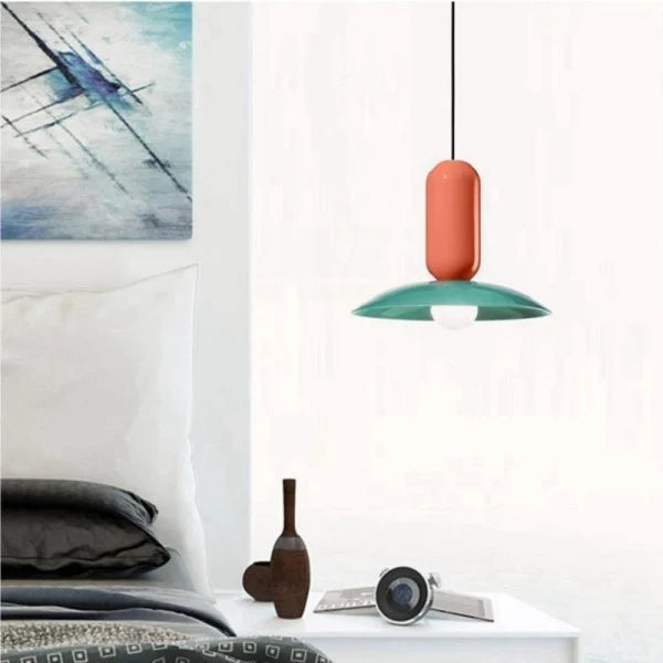 Macaron Pau – Moderne Pendellampe i Frisbee-Inspireret Design til Spisestue og Stue