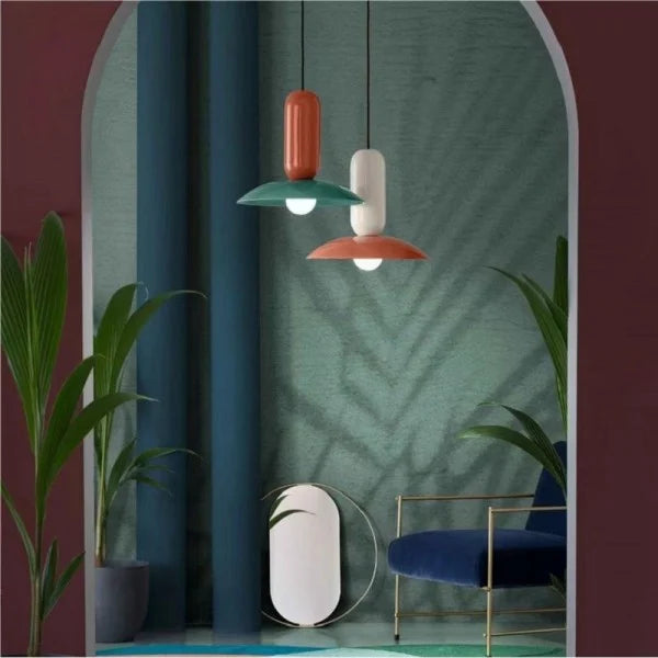 Macaron Pau – Moderne Pendellampe i Frisbee-Inspireret Design til Spisestue og Stue