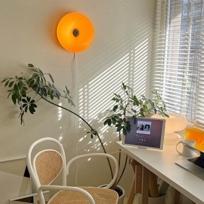 Bauhaus Donut Glow – Multifunktionel Væg- og Bordlampe i Ikonisk Bauhaus Design